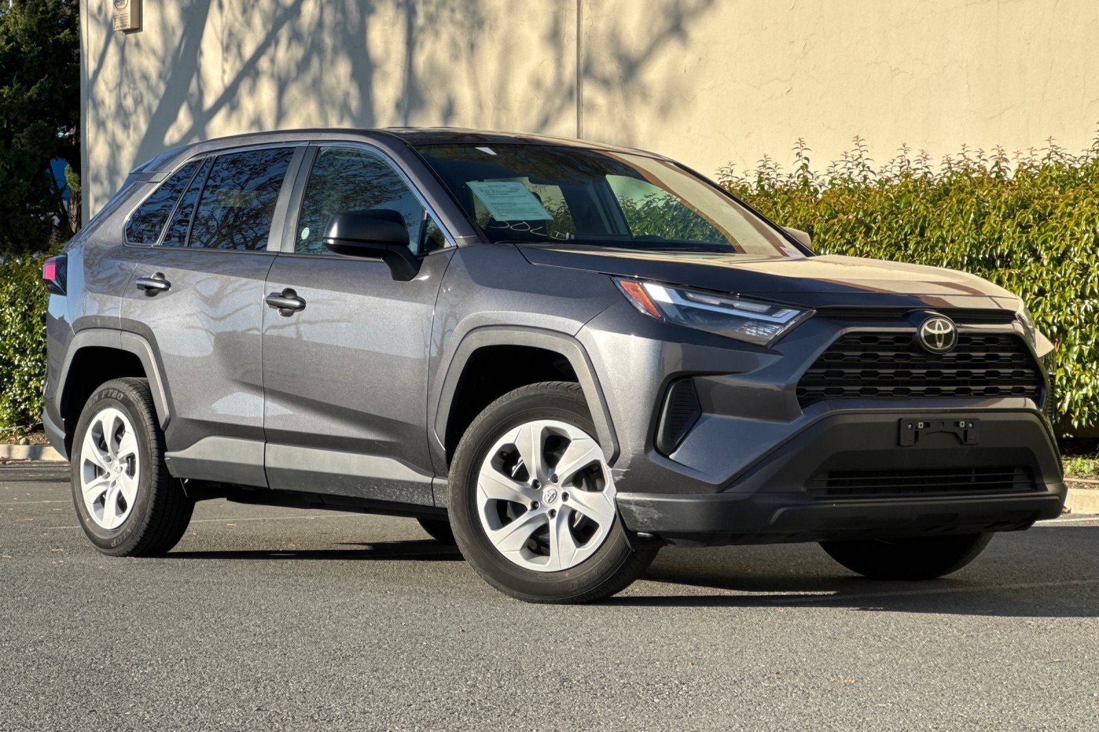 2024 Toyota RAV4 LE LE