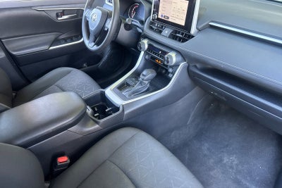 2024 Toyota RAV4 XLE XLE