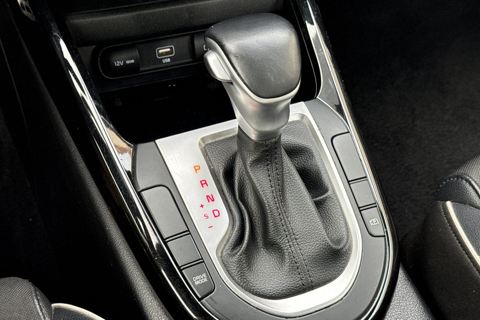 2023 Kia Forte GT-Line Technology package