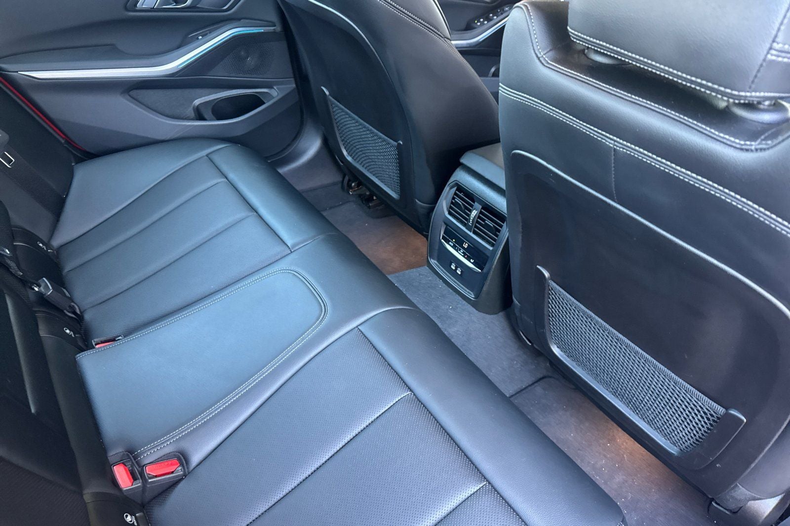 2023 BMW 3 Series 330i