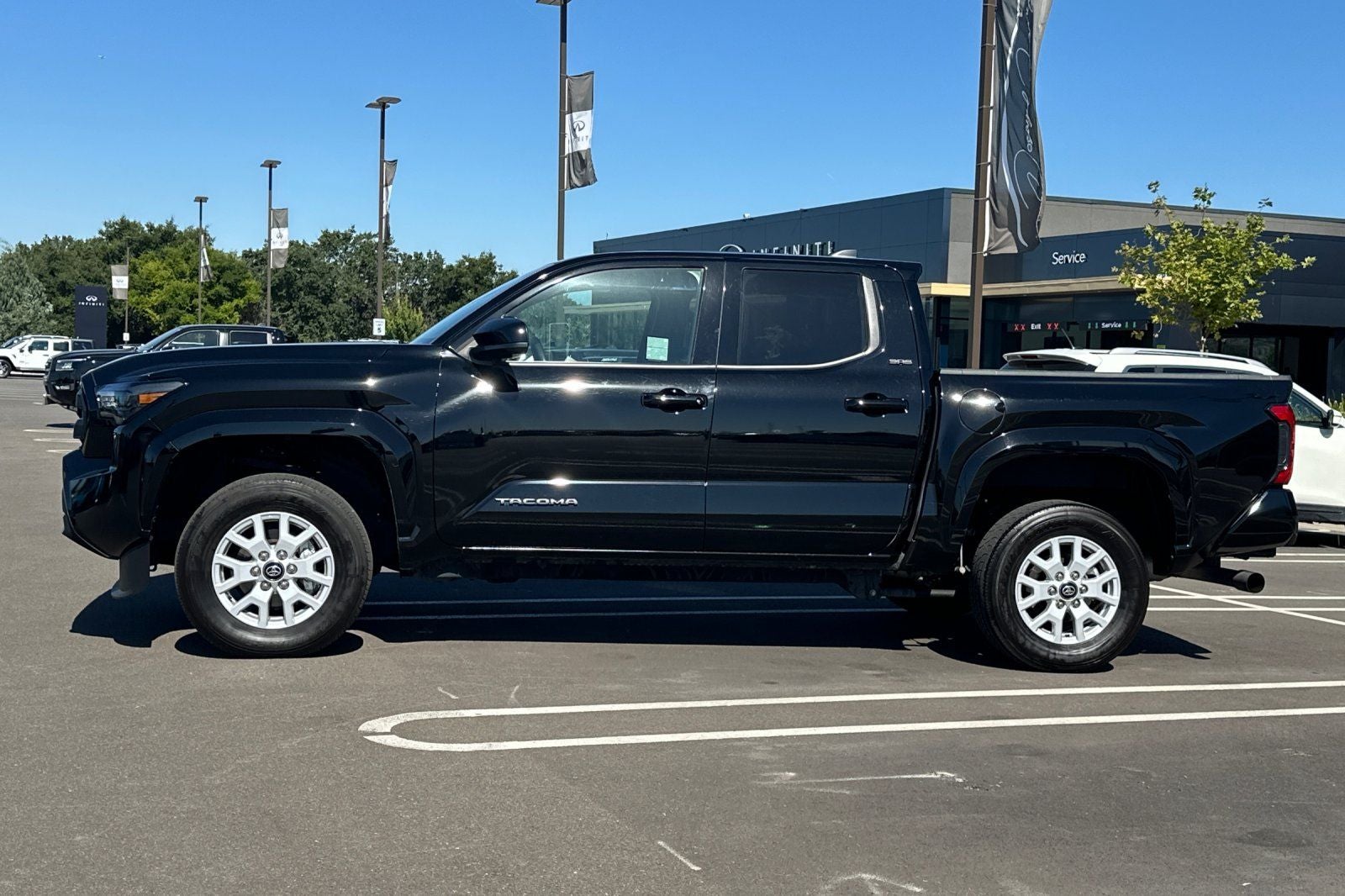 2025 Toyota Tacoma SR5