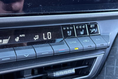 2025 Toyota Camry XLE XLE