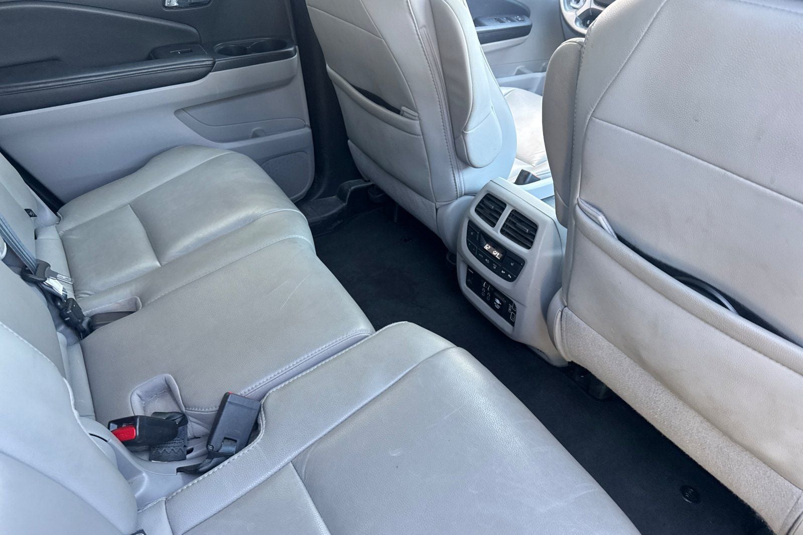 2020 Honda Pilot Touring 8 Passenger