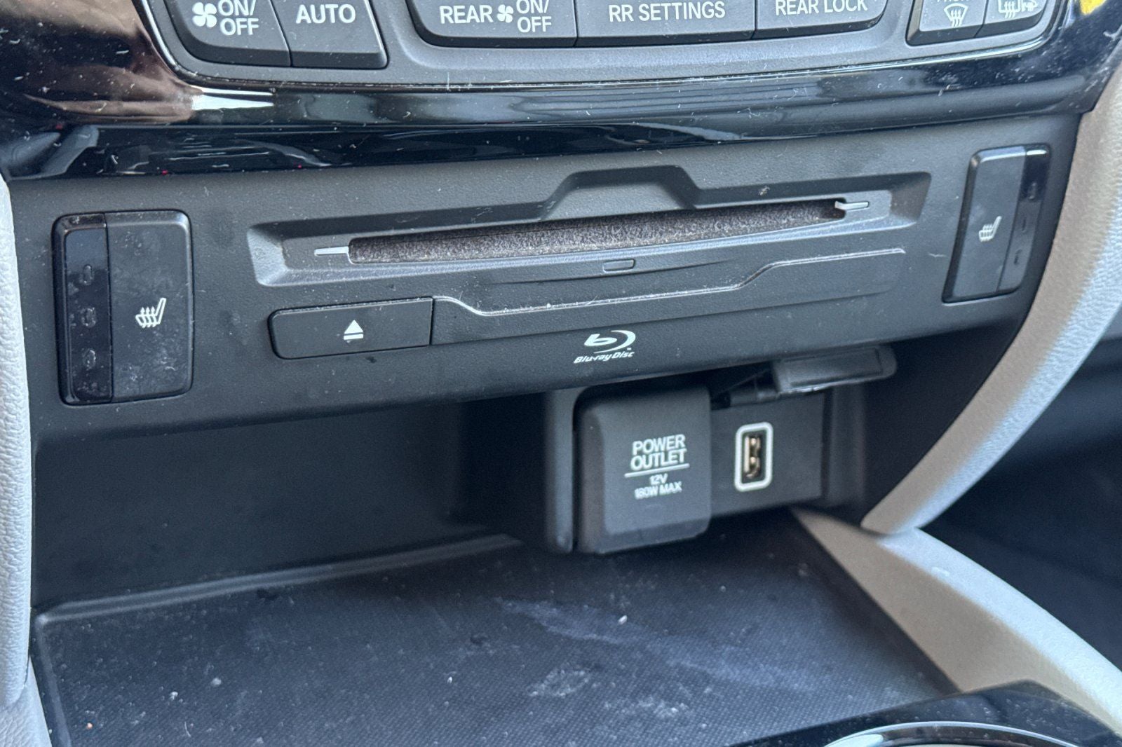 2020 Honda Pilot Touring 8 Passenger