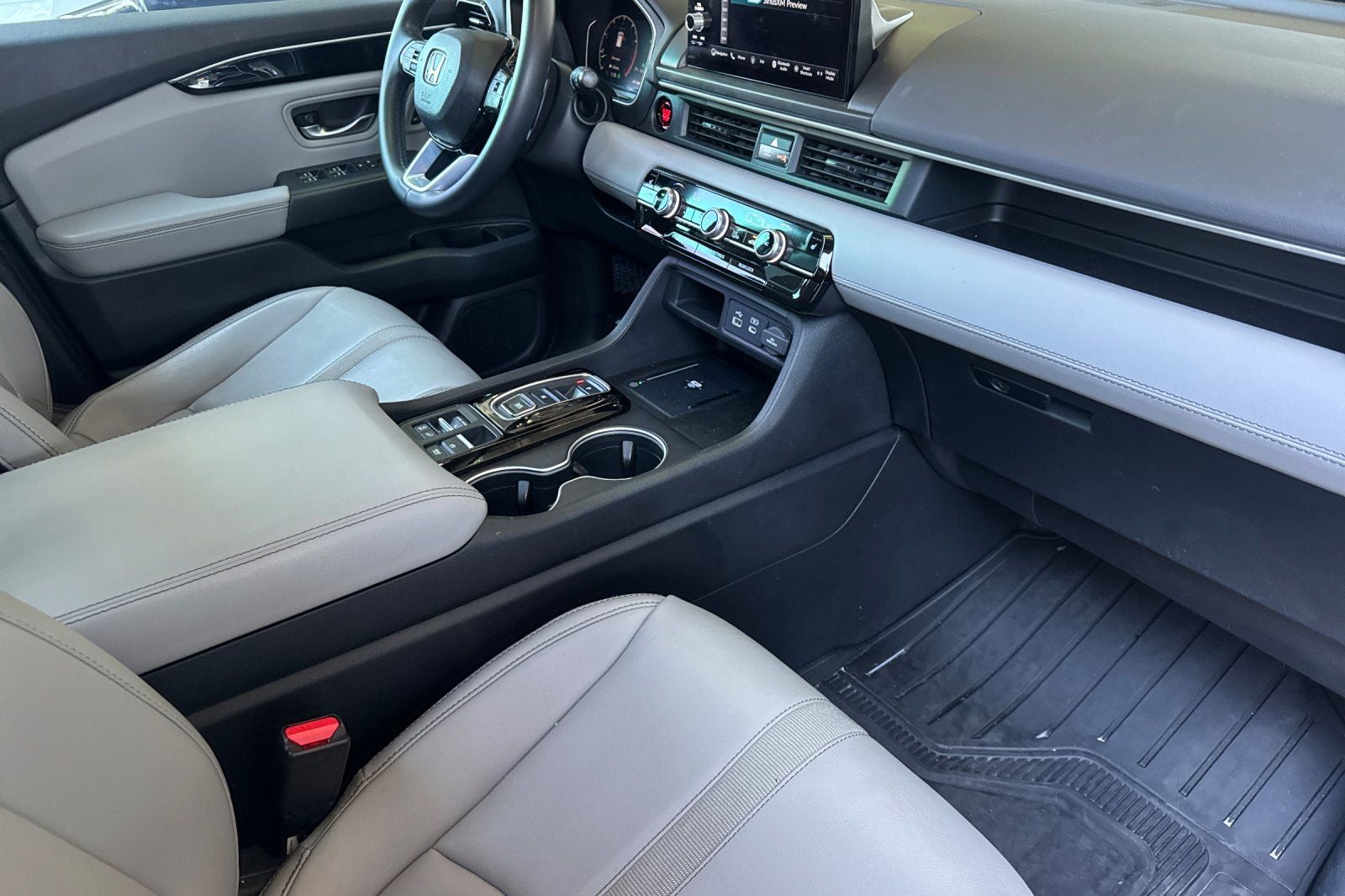 2023 Honda Pilot Touring