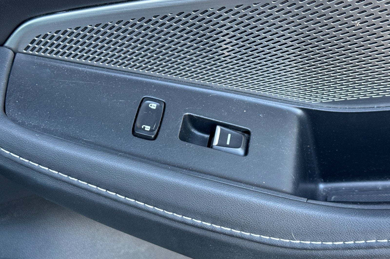 2023 Acura MDX TECH