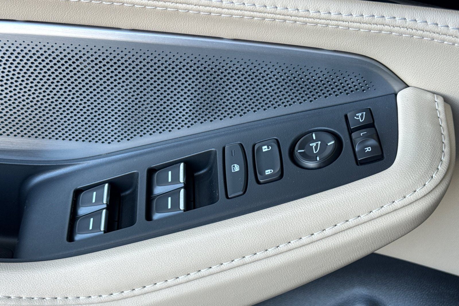 2026 Acura MDX with Advance Package