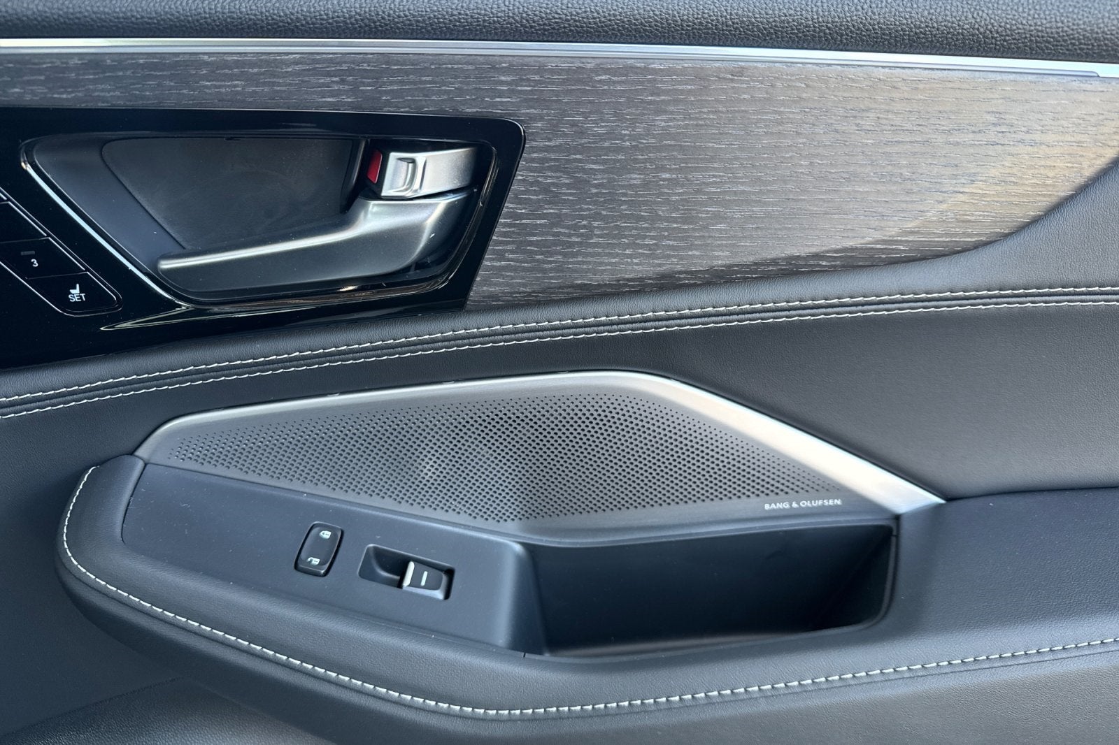 2026 Acura MDX with Advance Package