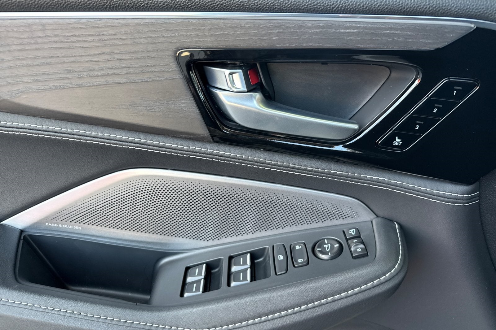 2026 Acura MDX with Advance Package