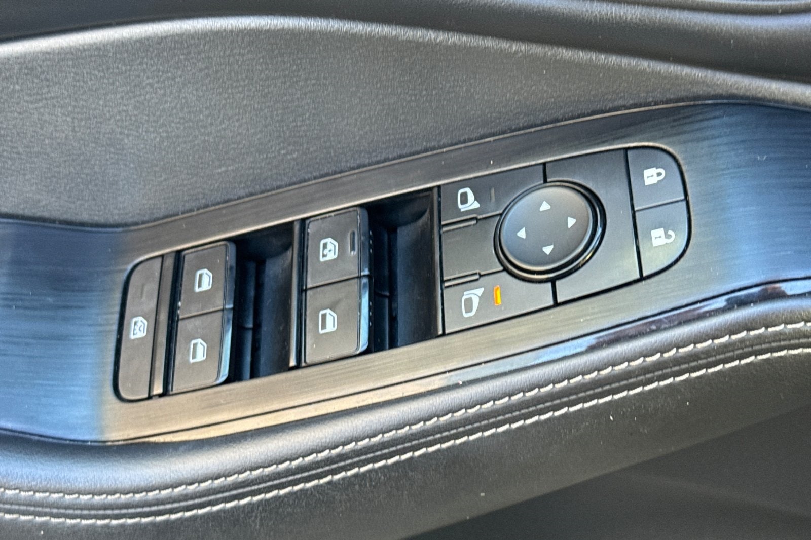 2022 Nissan Rogue SV Premium