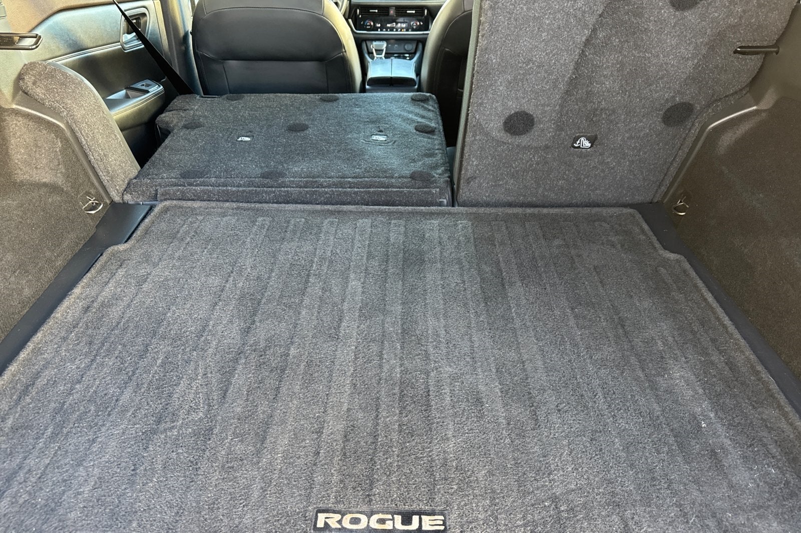 2022 Nissan Rogue SV Premium