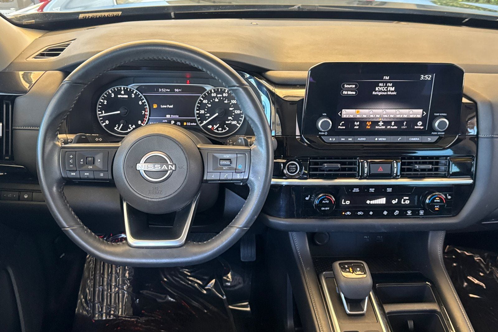 2024 Nissan Pathfinder SV SV