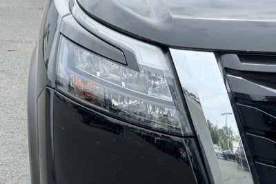 2024 Nissan Pathfinder SV SV