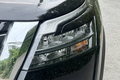 2024 Nissan Pathfinder SV SV