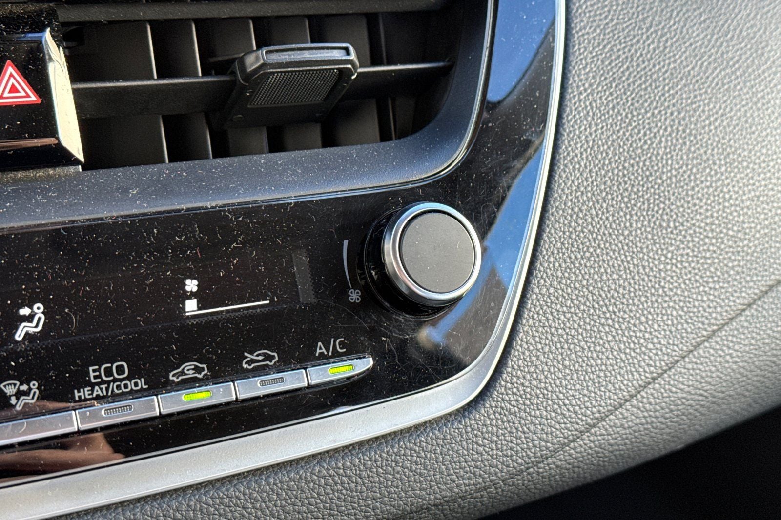 2024 Toyota Corolla LE LE