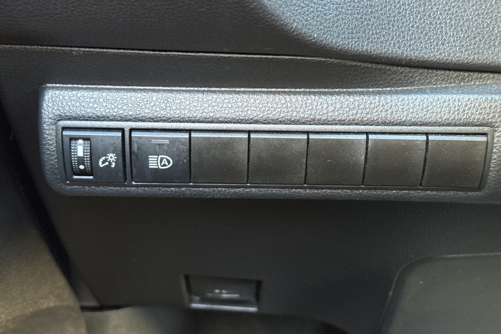 2024 Toyota Corolla LE LE