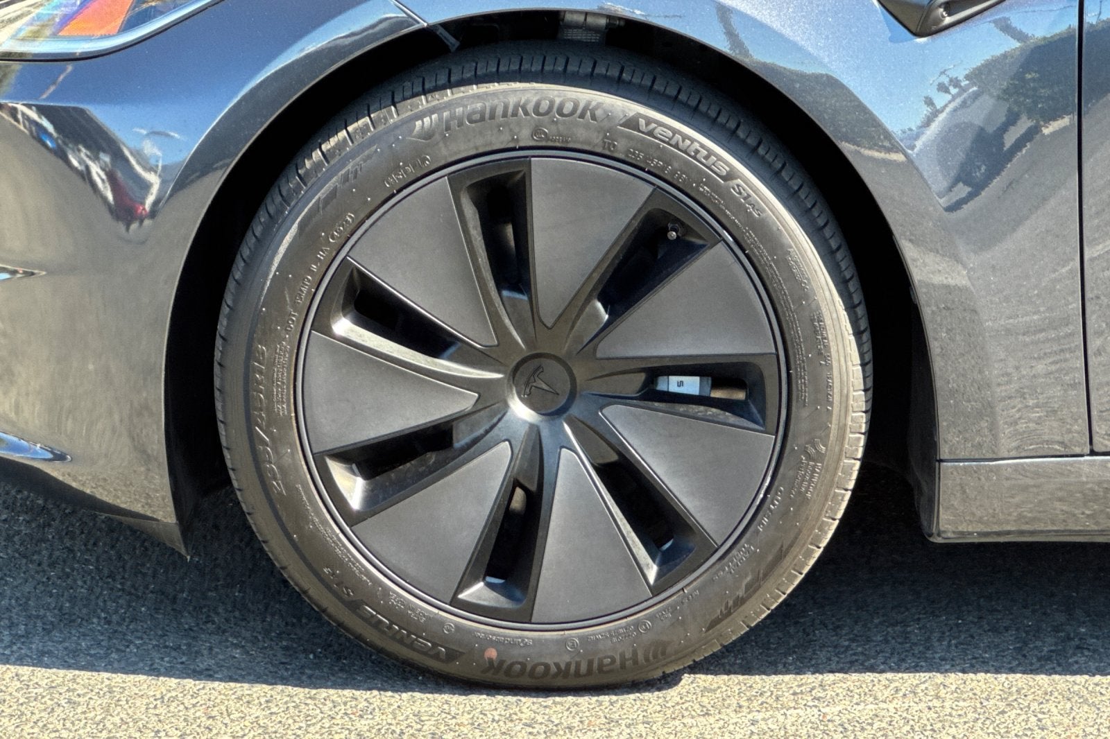 2024 Tesla Model 3 Long Range