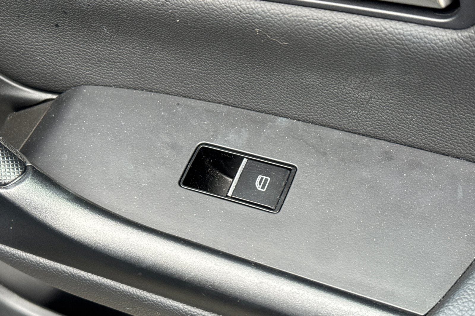 2025 Mazda Mazda CX-50 Hybrid Premium