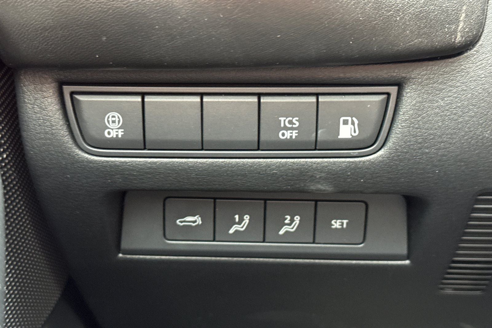 2025 Mazda Mazda CX-50 Hybrid Premium