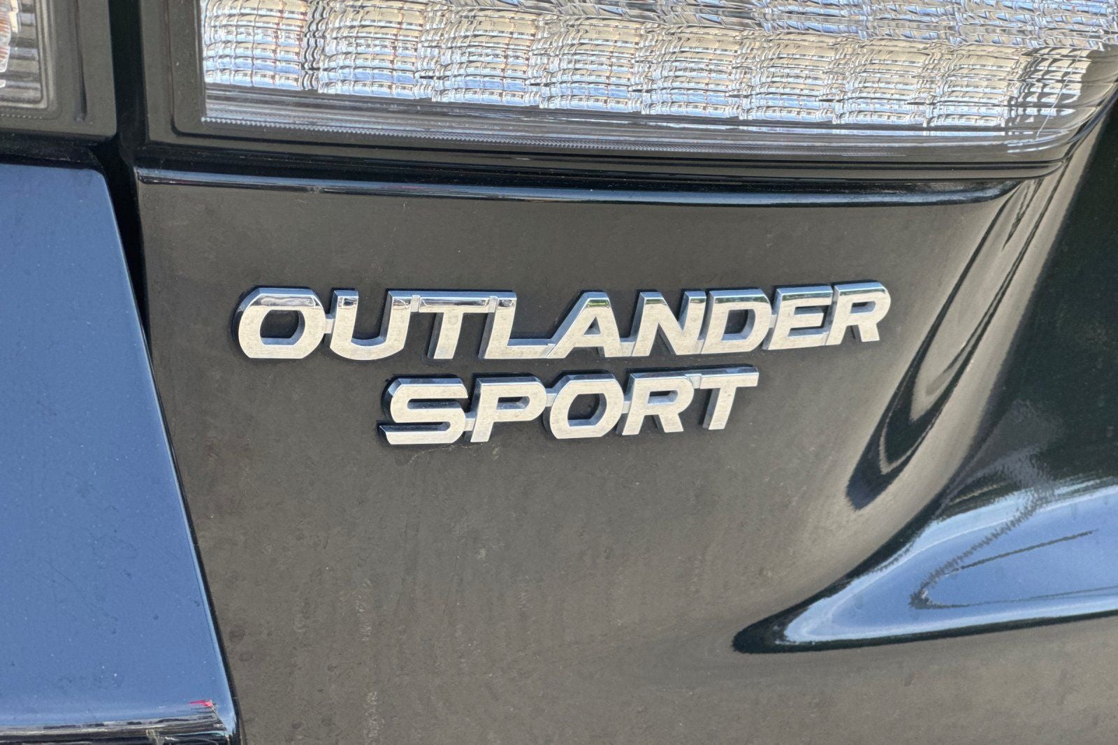 2024 Mitsubishi Outlander Sport 2.0 SE SE