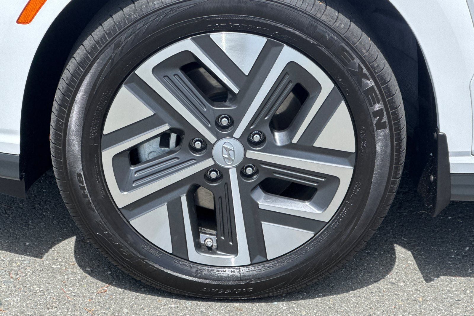 2023 Hyundai Kona Electric SE SE