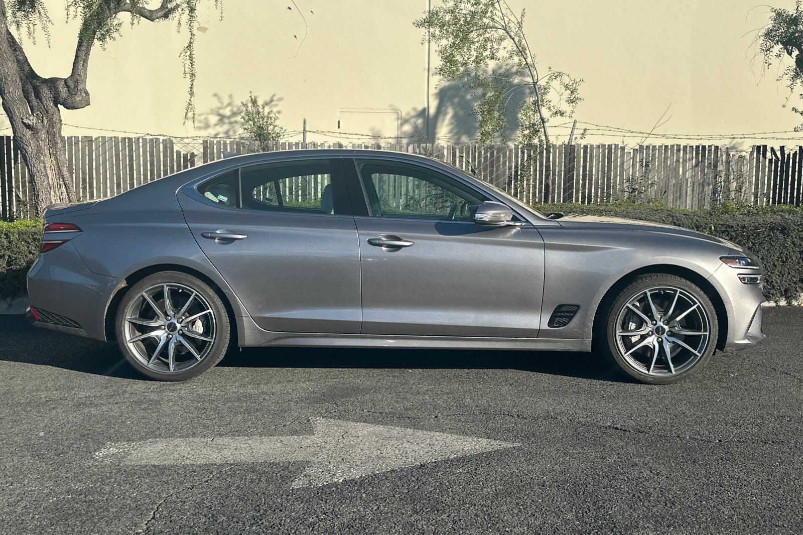 2024 Genesis G70 2.5T