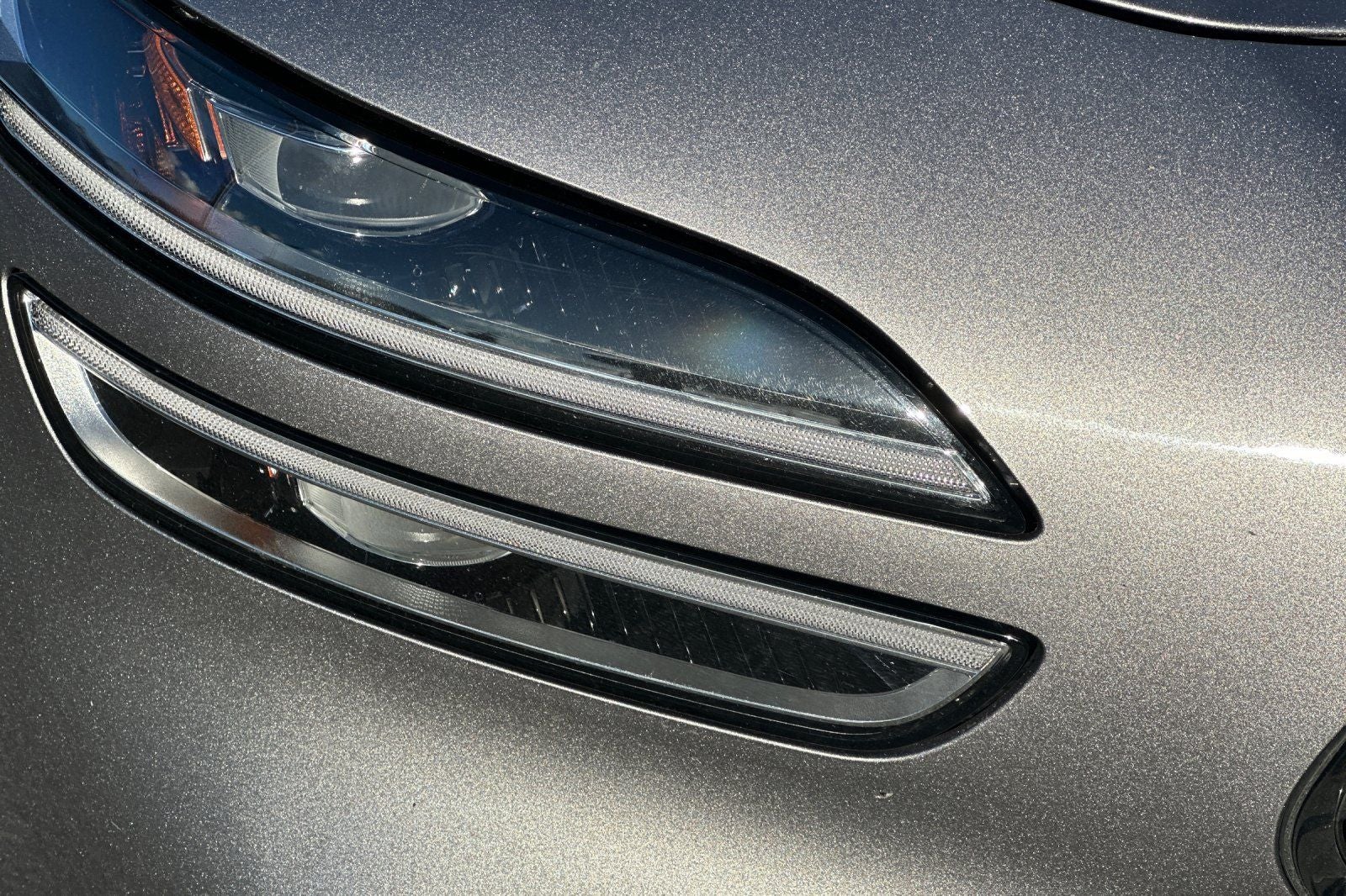 2024 Genesis G70 2.5T