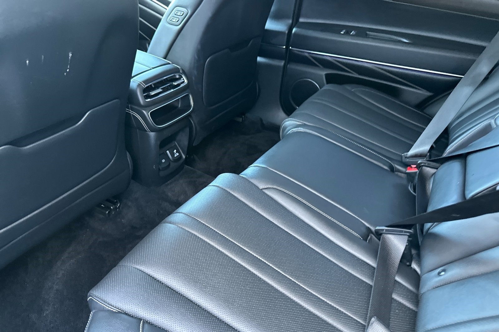 2024 Genesis GV80 2.5T