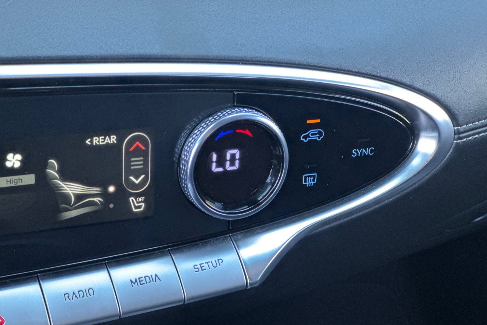 2025 Genesis GV70 2.5T 2.5T AWD