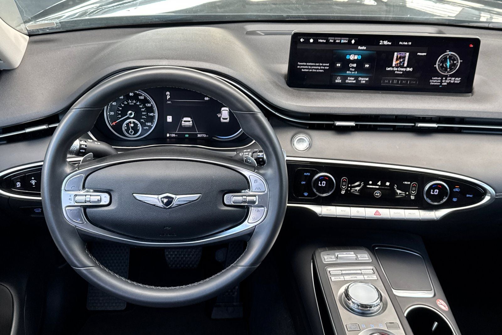 2025 Genesis GV70 2.5T