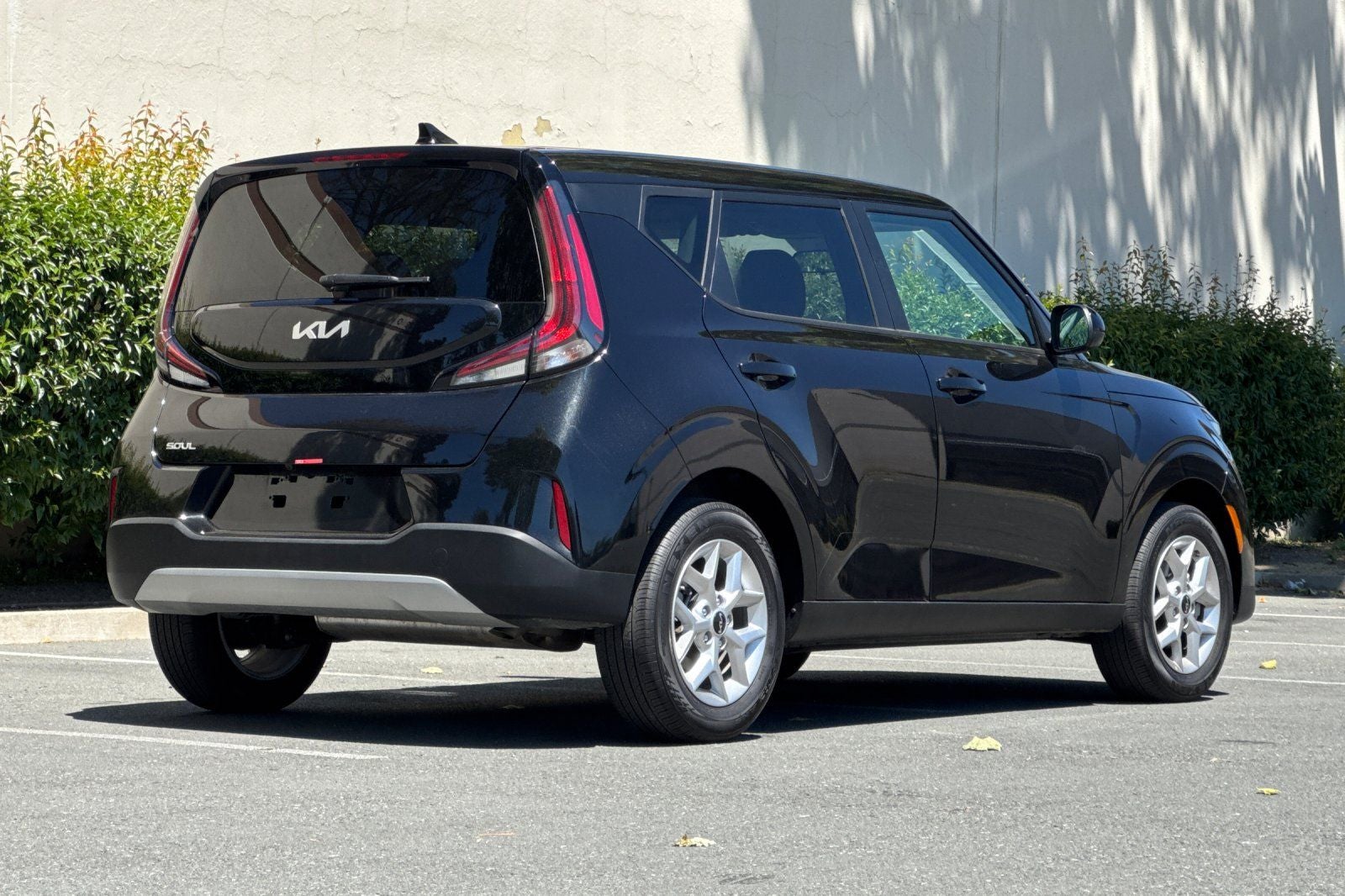 2025 Kia Soul LX TECHNOLOGY