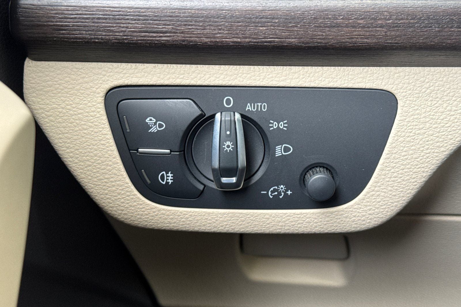 2022 Audi Q5 45 S line Premium quattro