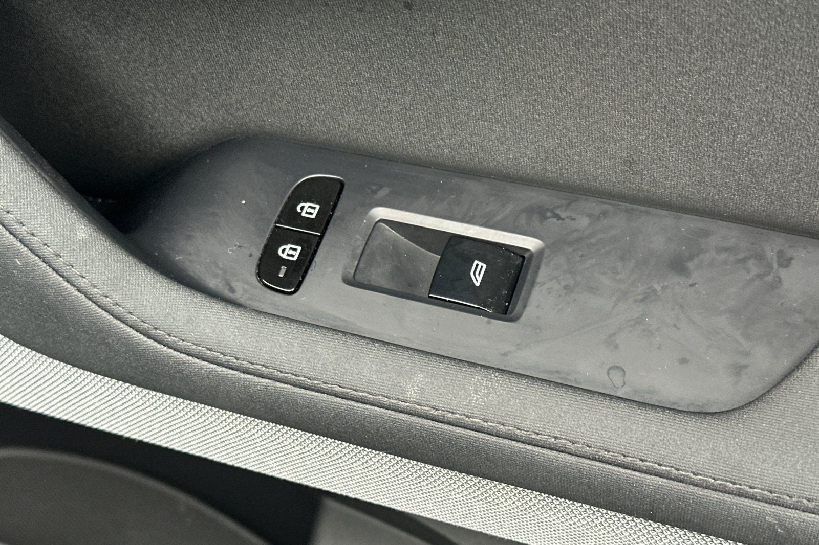 2023 Polestar 2 Long Range Single Motor LONG RANGE