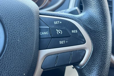 2016 Jeep Cherokee Sport
