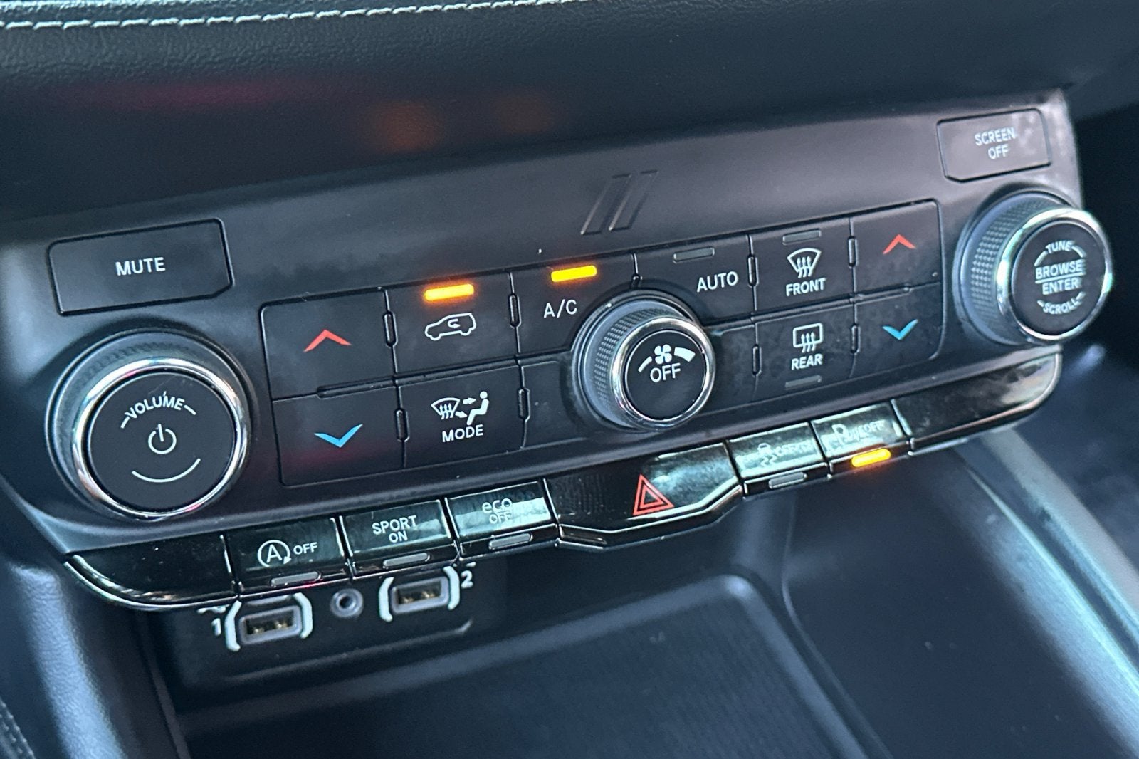 2023 Dodge Durango SXT Launch Edition