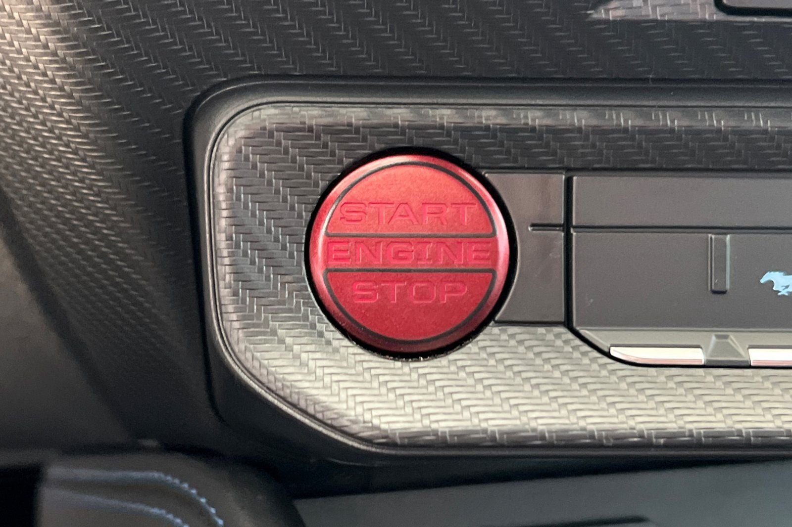 2026 Ford Mustang Dark Horse