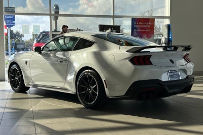 2026 Ford Mustang Dark Horse