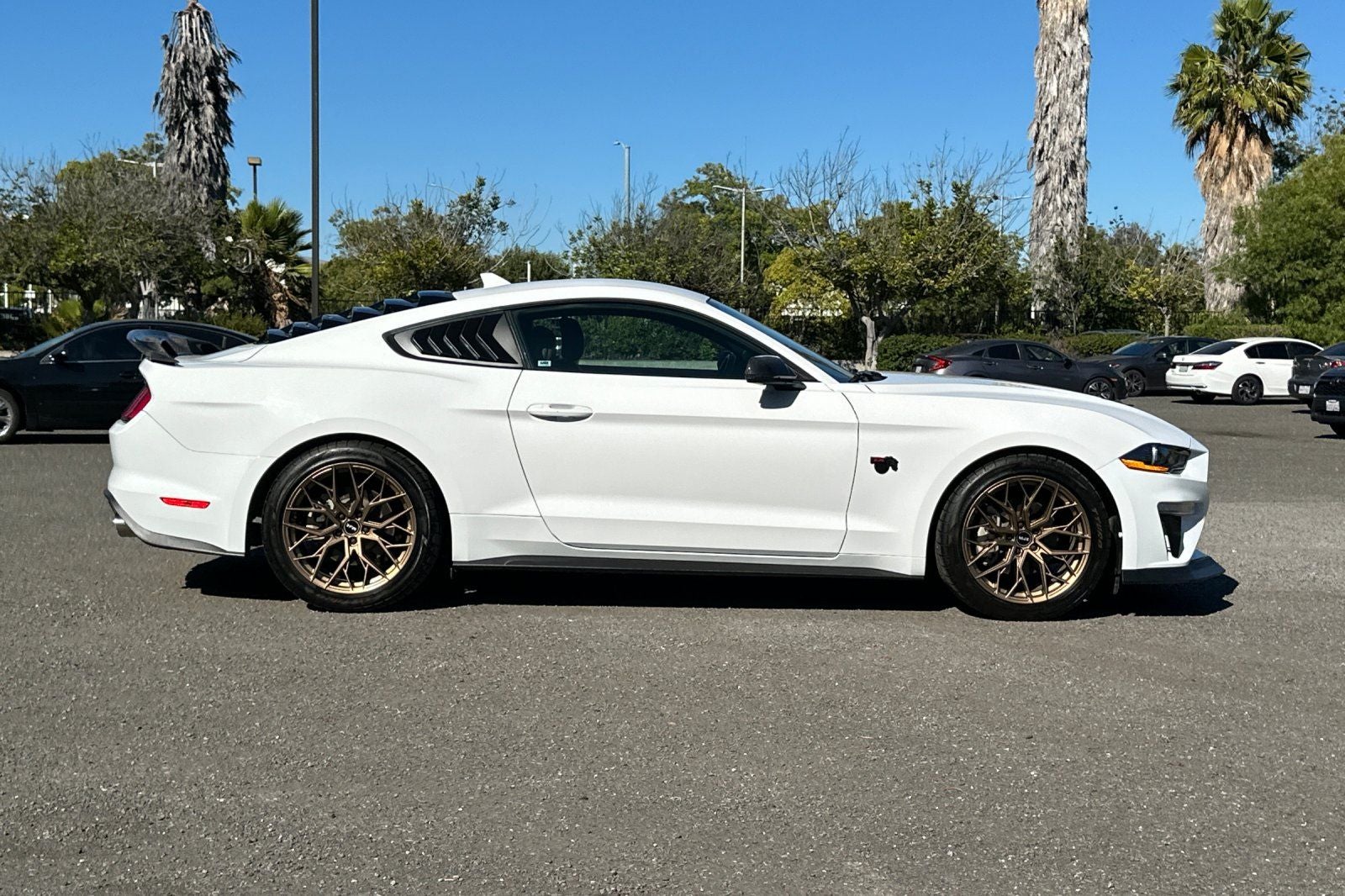 2020 Ford Mustang EcoBoost Premium