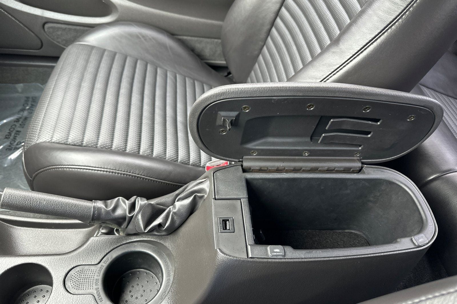 2004 Ford Mustang Mach 1 Premium