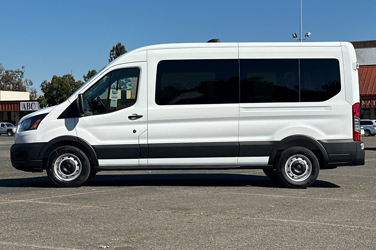 2026 Ford Transit-350 XL