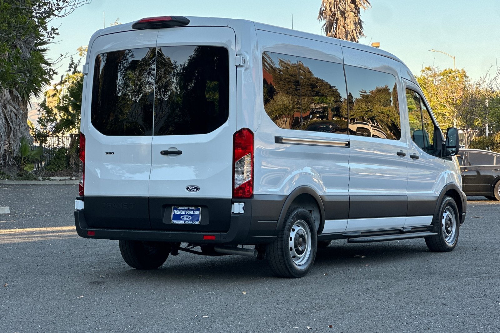 2027 Ford Transit-350 XL