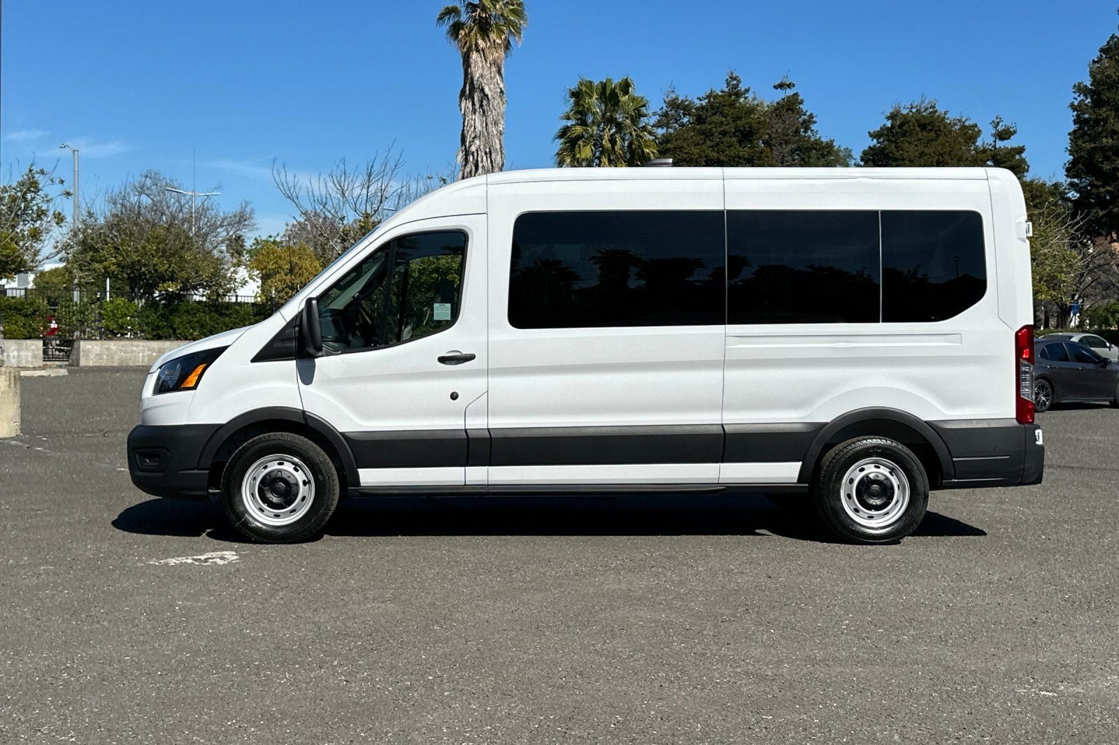2026 Ford Transit-350 XL