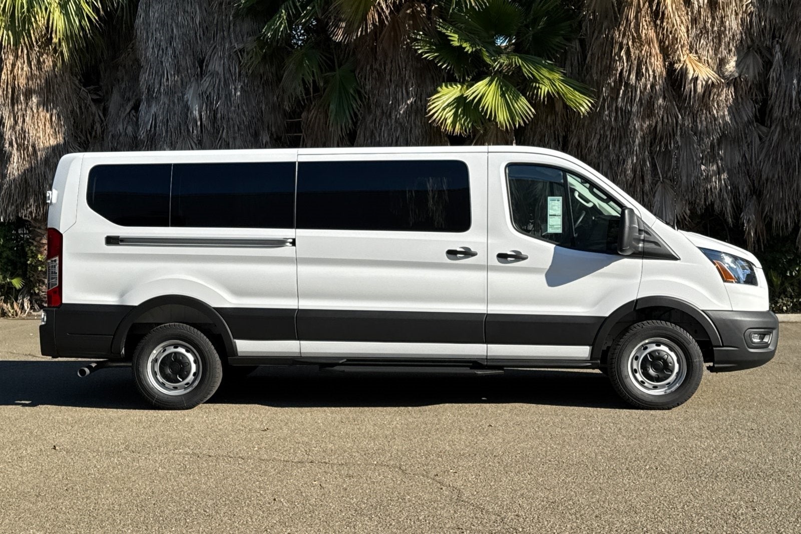 2025 Ford Transit-350 XL