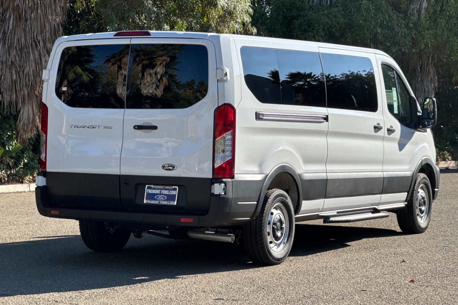 2025 Ford Transit-350 XL