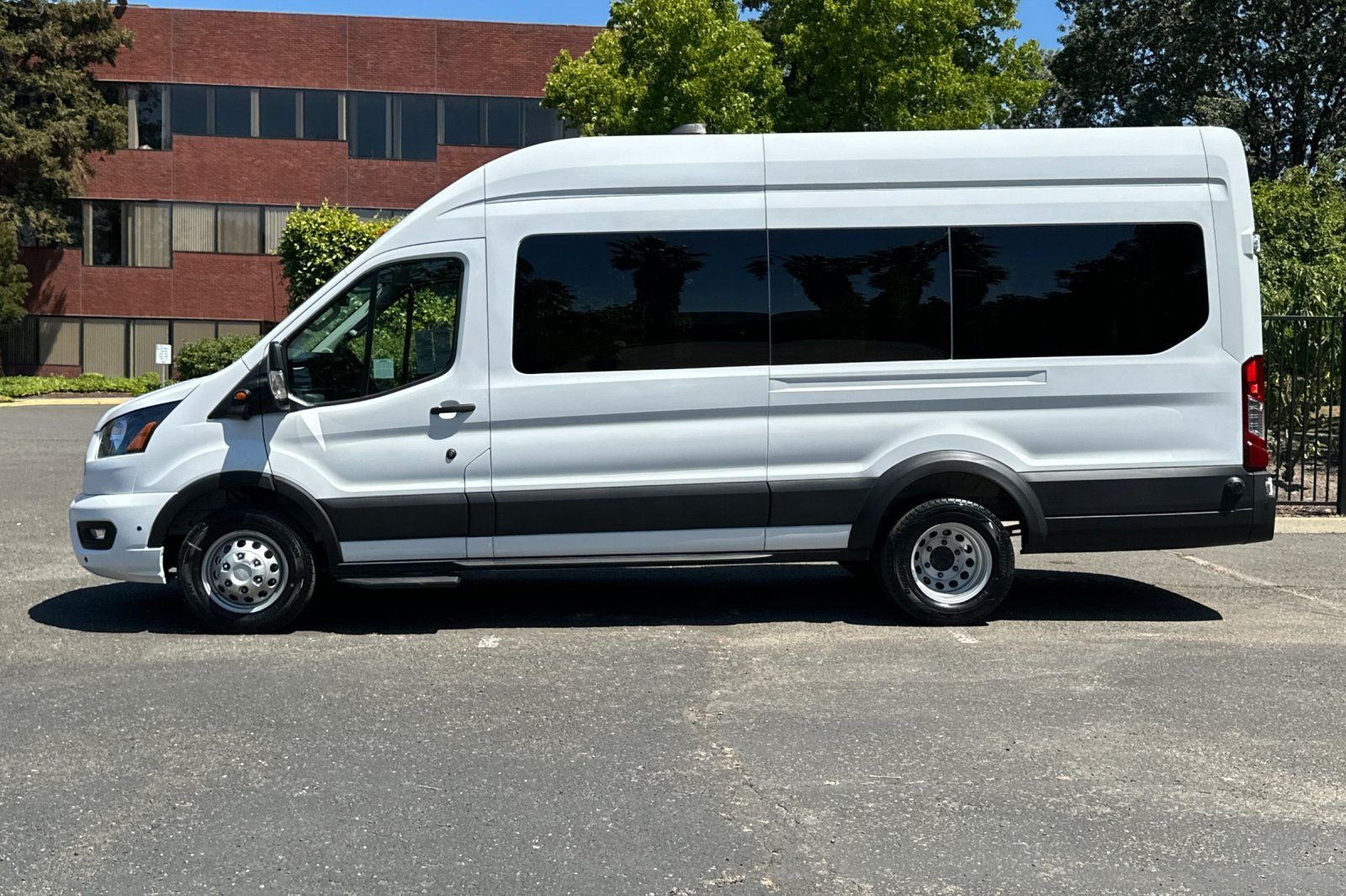 2026 Ford Transit-350 XL