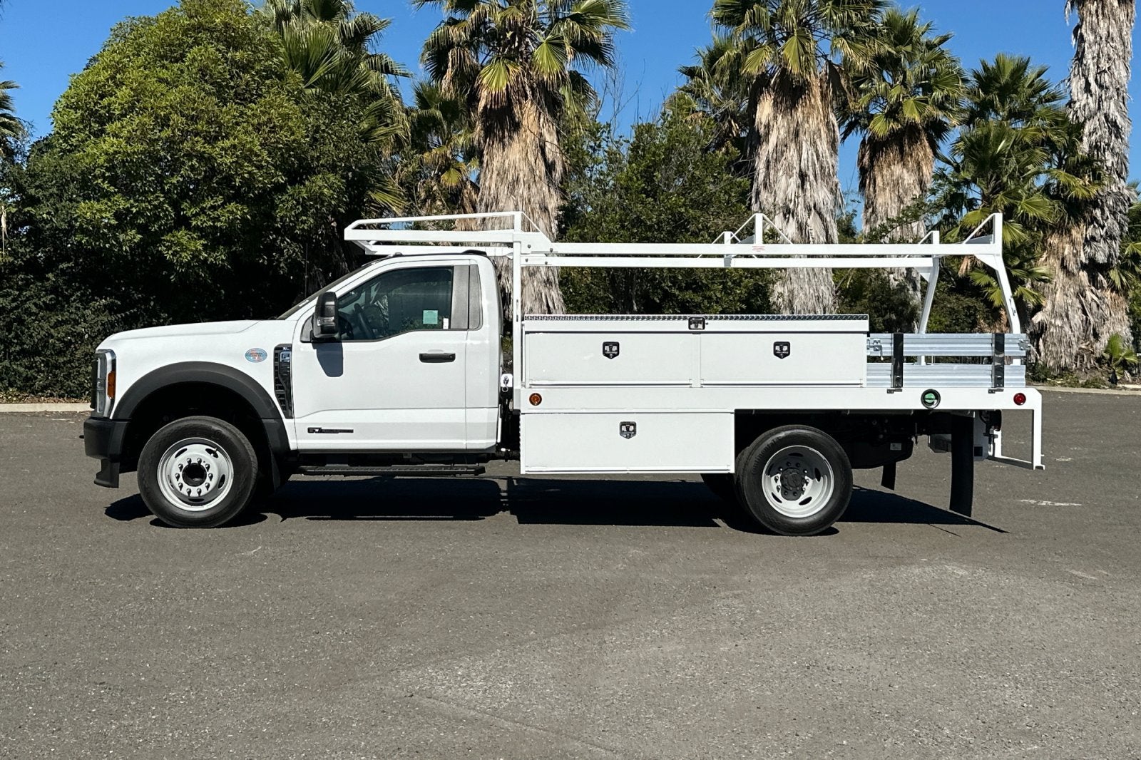 2026 Ford F-550SD XL