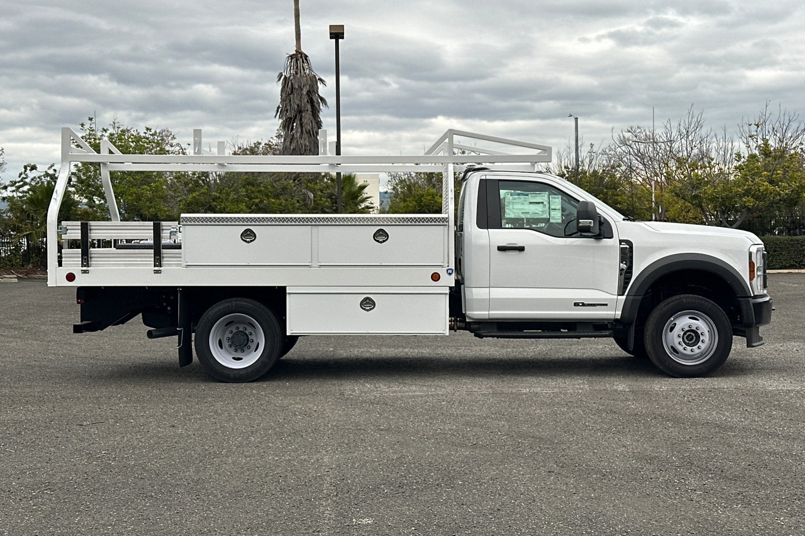 2025 Ford F-550SD XL DRW