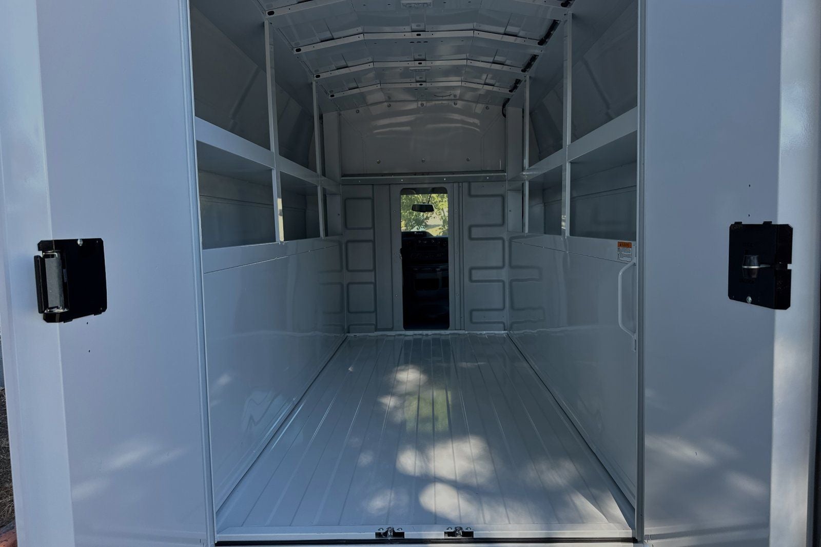 2025 Ford E-350SD Base Cutaway