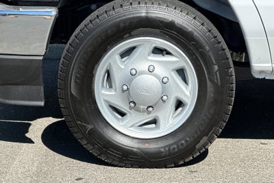 2025 Ford E-350SD Base Cutaway