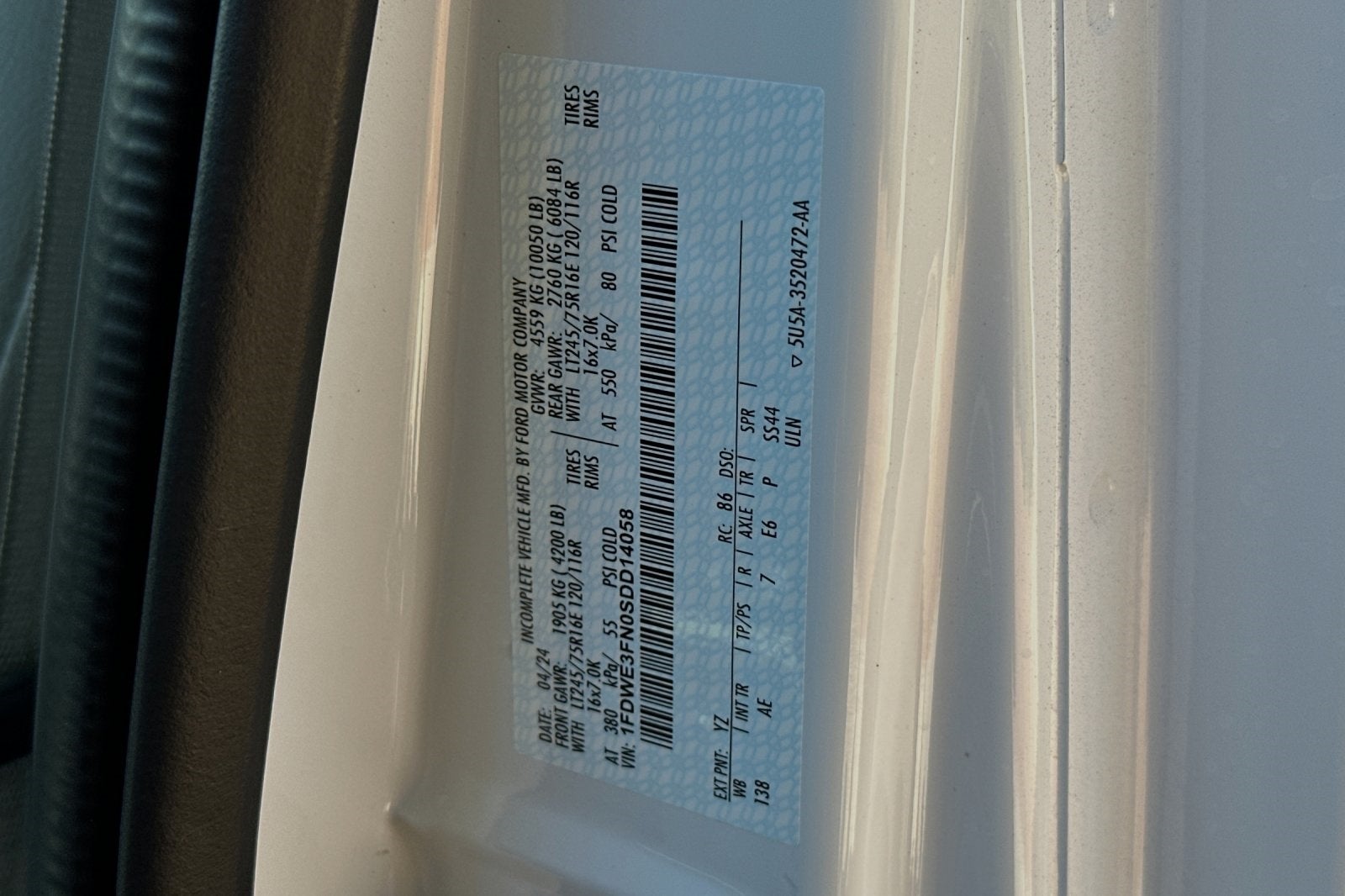 2025 Ford E-350SD Base Cutaway